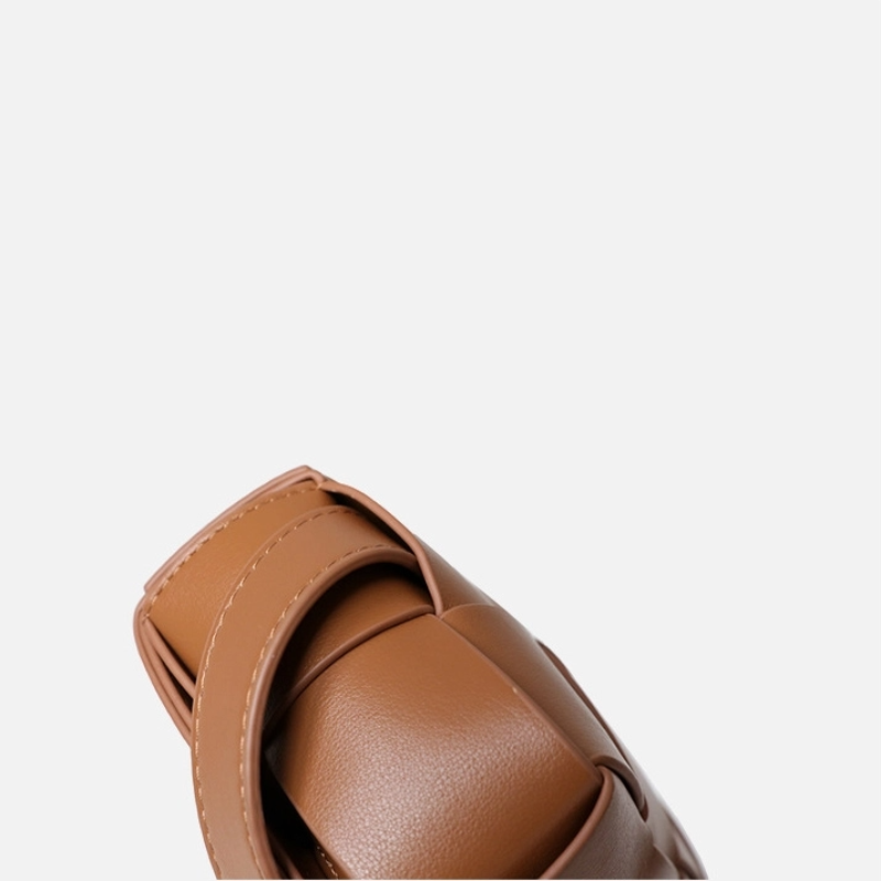 Brown_Woven_Leather_Flap_Bag_Fanny_Pack_1