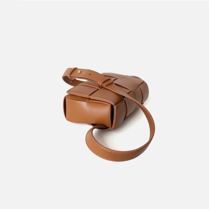 Brown_Woven_Leather_Flap_Bag_Fanny_Pack_5
