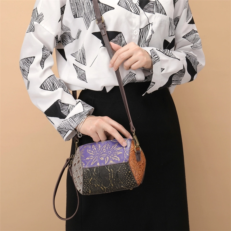 Retro Multicolor Embossing Leather Mini Crossbody Bags Wrist Clutch-10