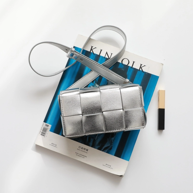 Silver_Woven_Leather_Flap_Bag_Fanny_Pack_2