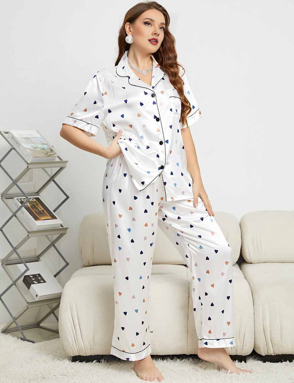 Women Plus Size White Satin Short Sleeve Pajamas