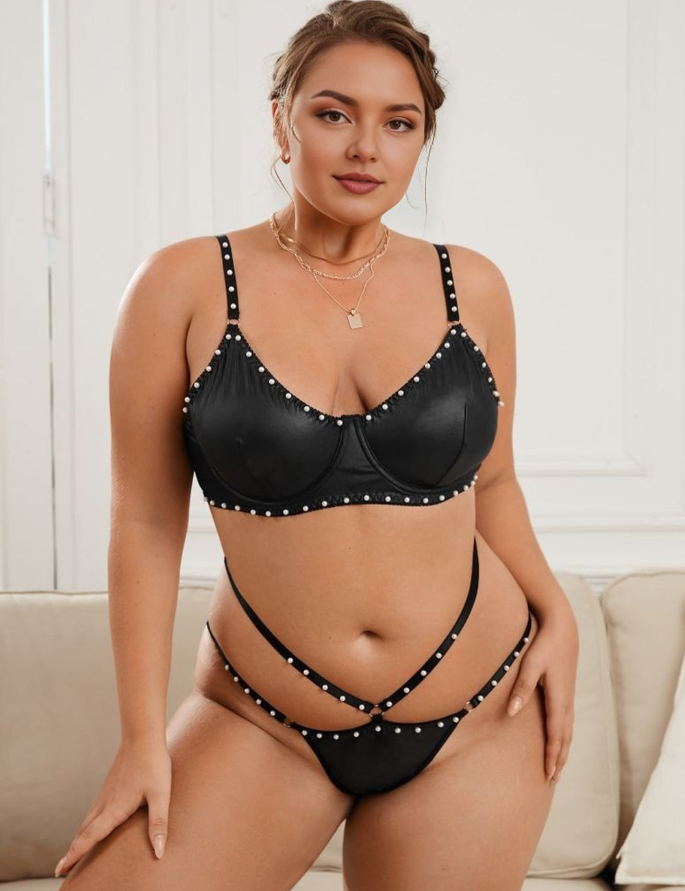 Women Plus Size Black Faux Leather Pearl Bra Set
