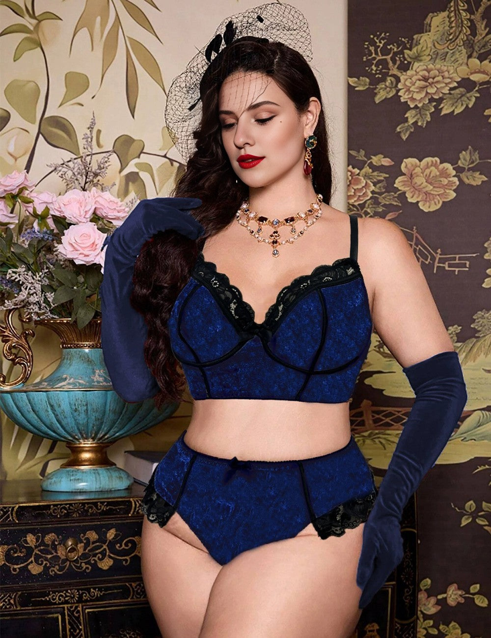 Women Plus Size Contrast Velvet Lace Underwire Bra Set