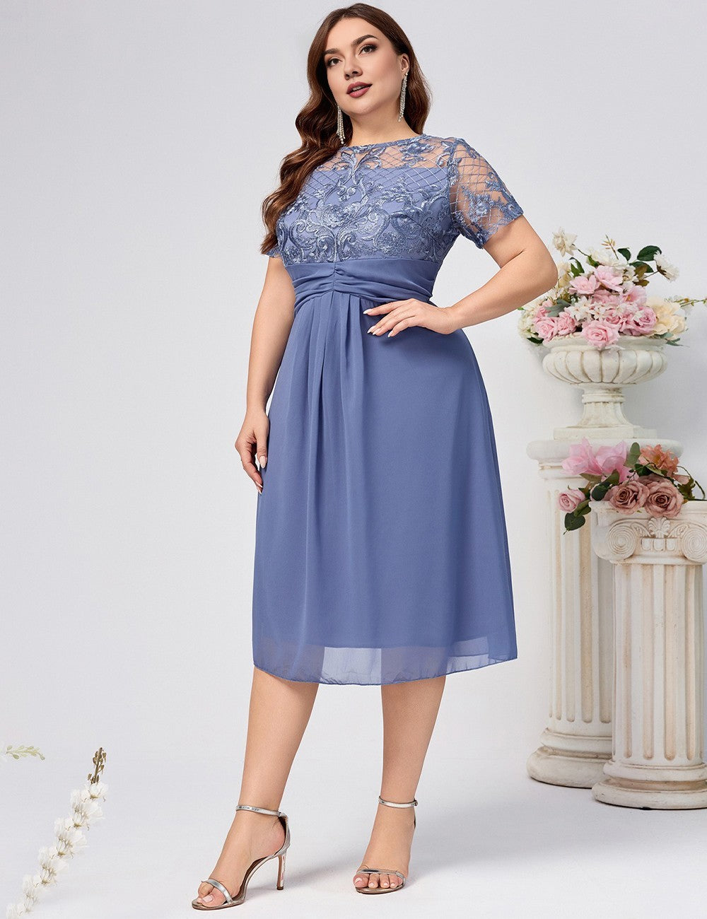 Women Plus Size Elegant Lace Chiffon Gown | PRUSES