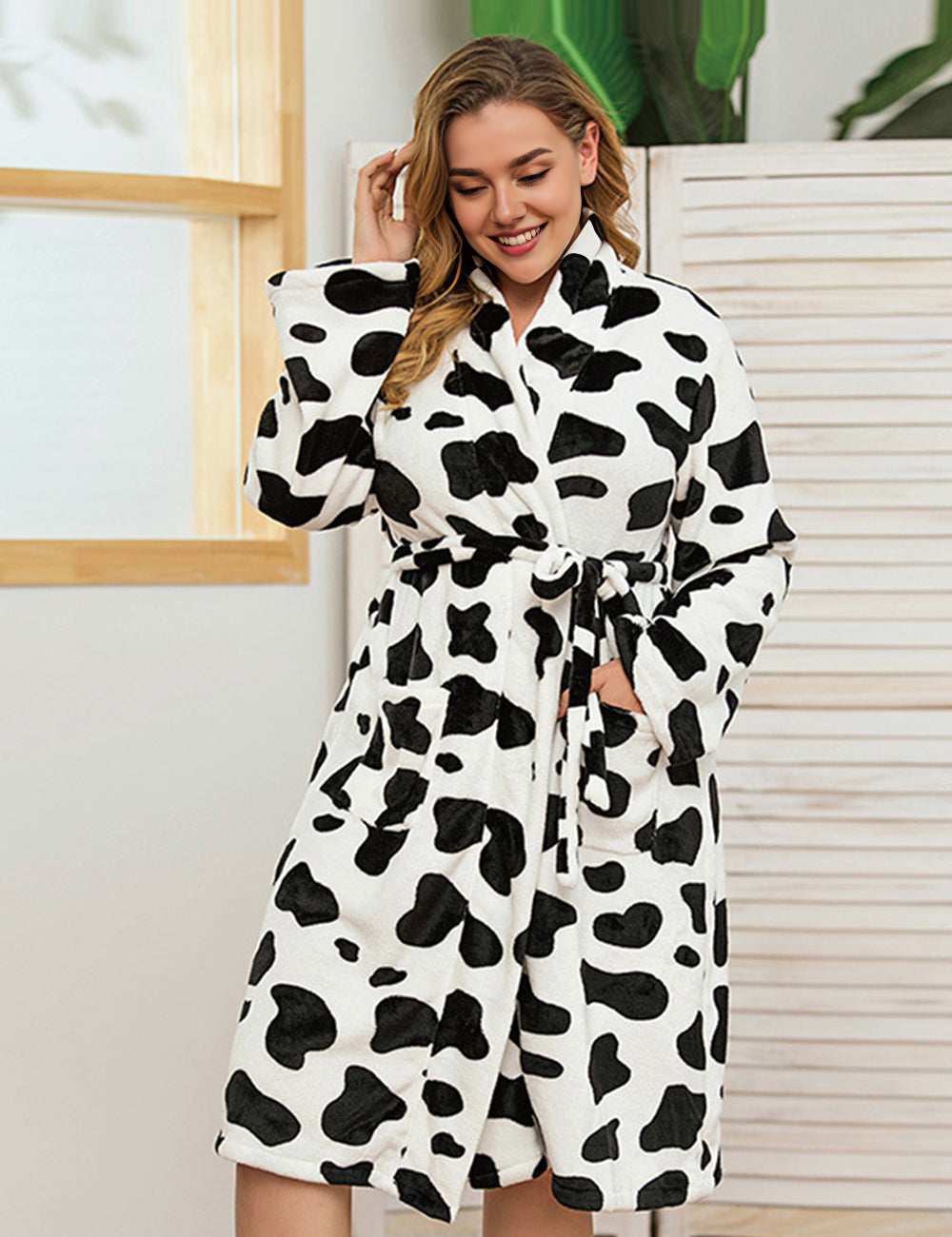 Women Plus Size Flannel Leisure Robe-3