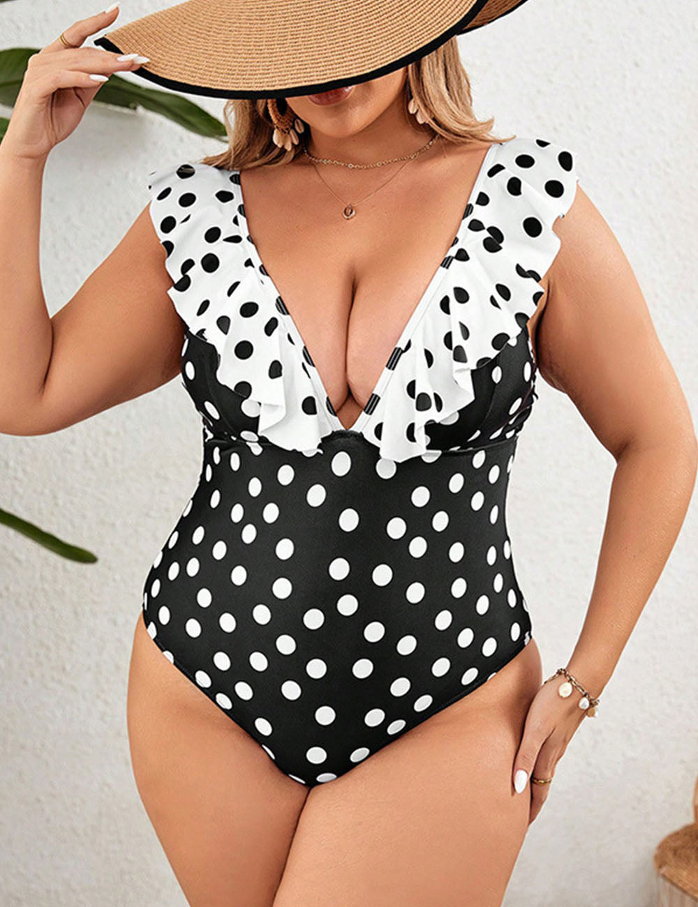 Women_Plus_Size_Ruffled_Polka_Dot_One-Piece_Swimsuit_3