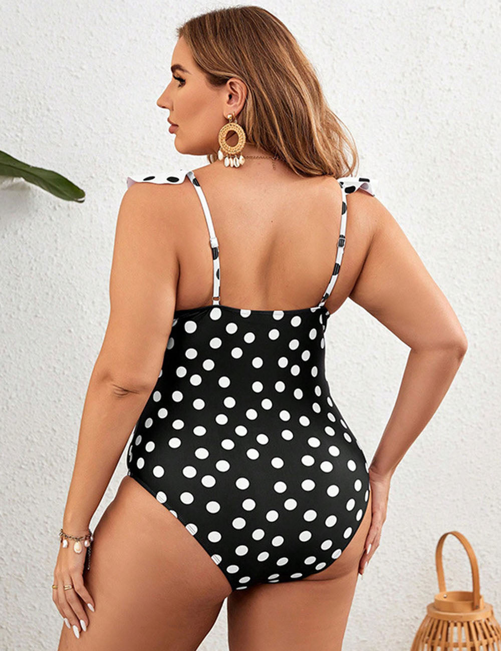 Women_Plus_Size_Ruffled_Polka_Dot_One-Piece_Swimsuit_6