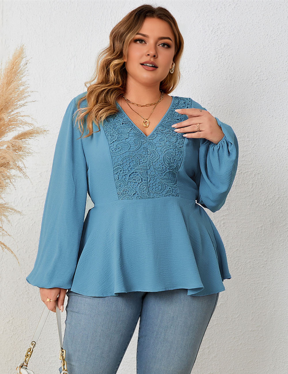 Women_Plus_Size_V-Neck_Lace_Long-Sleeved_Shirt_Blue_PRUSES_8