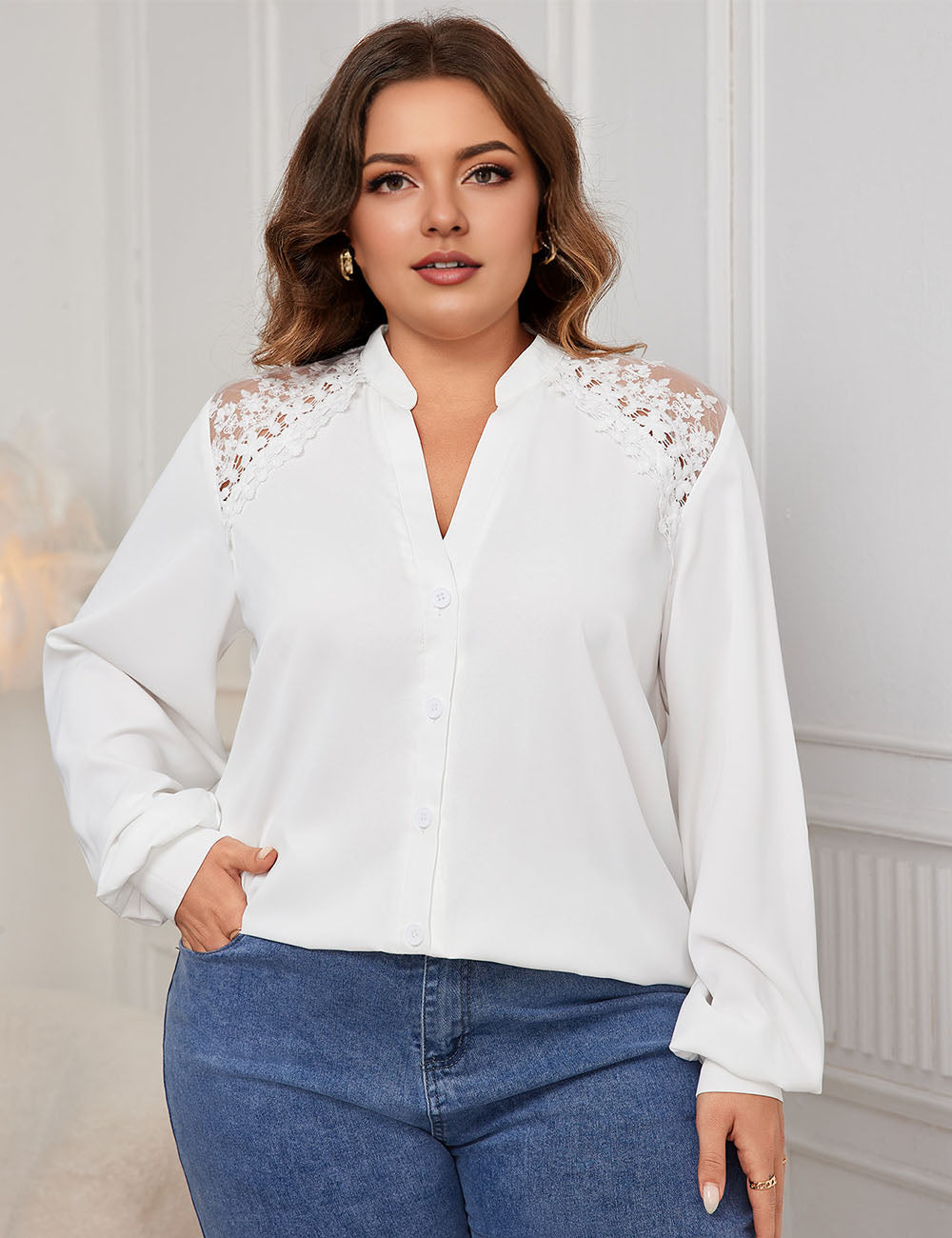 Women_Plus_Size_V_neck_Lace_Stitching_Printing_Shirt_PRUSES_2