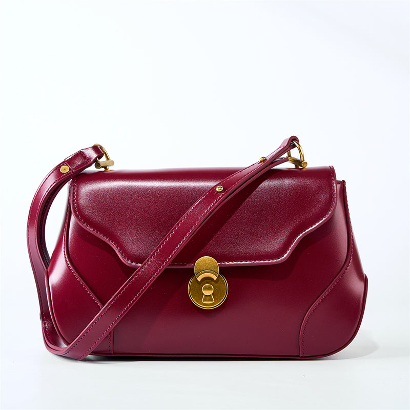 Women_s_Red_Minimalist_Leather_Shoulder_Bag_Flap_Bag-1
