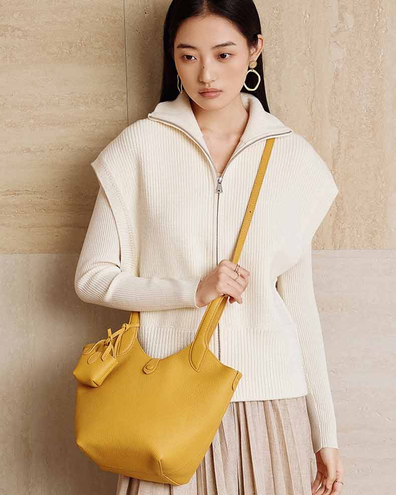 Women's yellow Leather Bucket bucket Bag with Mini Pouch