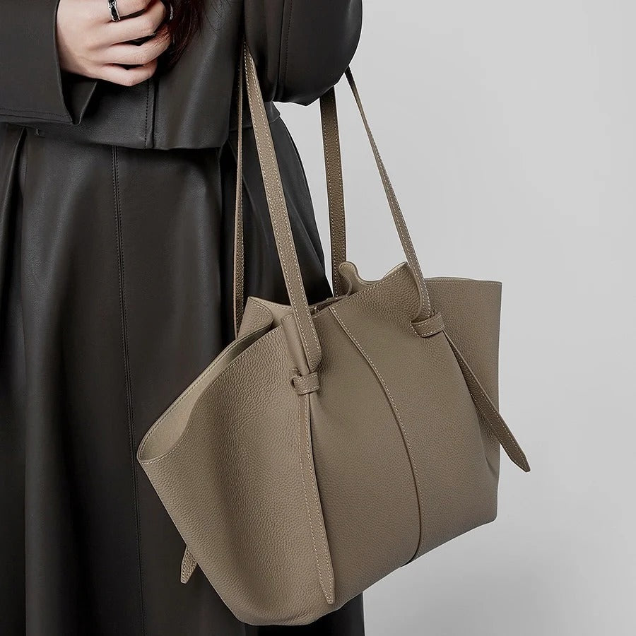 Women's Genuine Leather Large Capacity Bat Tote Bag