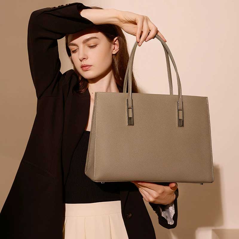 Women's Large Capacity Leather Tote Bag gray