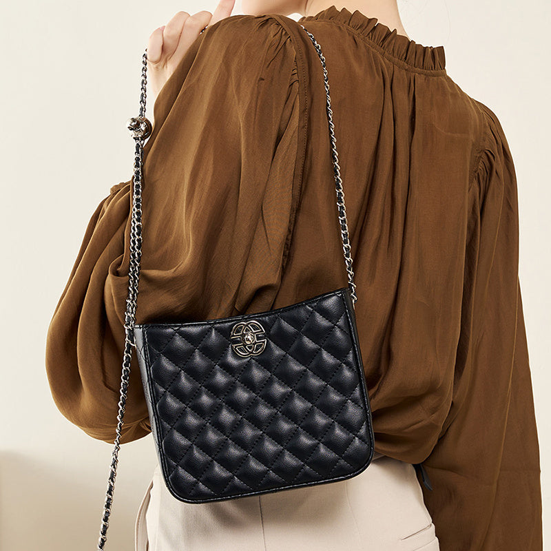 black_leather_chain_bag_quilted_crossbody_bag_5