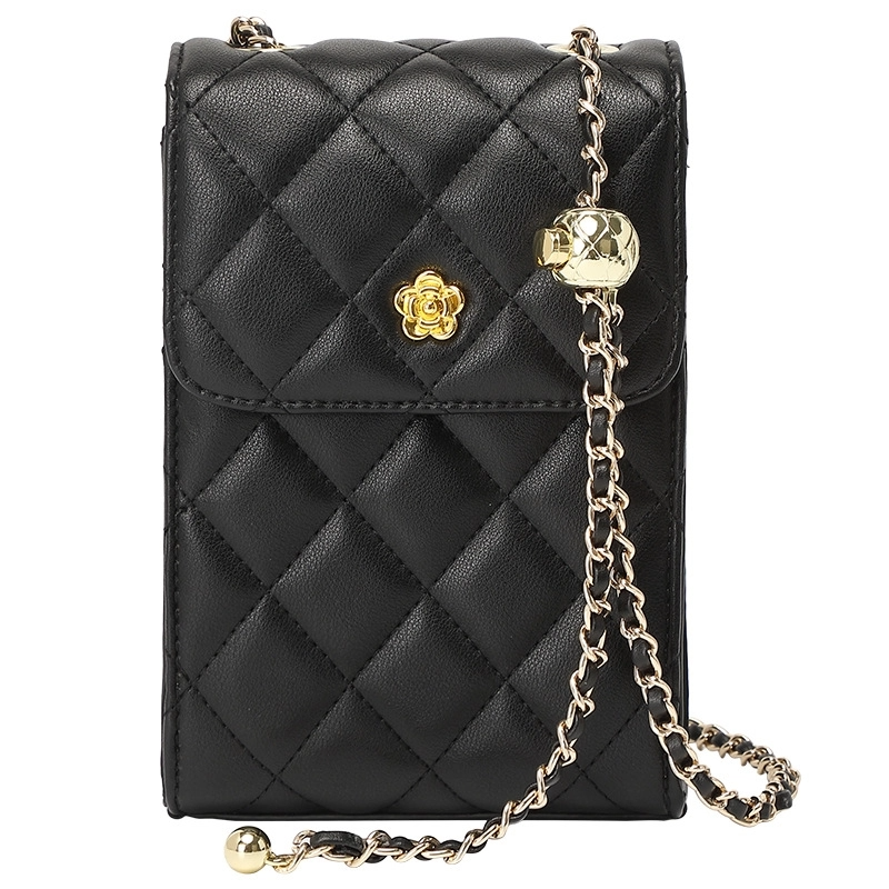 black_leather_quilted_chain_shoulder_mini_bags_cellphone_pouch_1