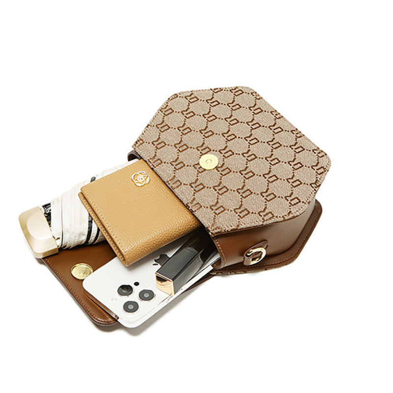 brown_leather_letter_graphic_shoulder_bag_mini_crossbody_bags_with_cat_charm_2__1