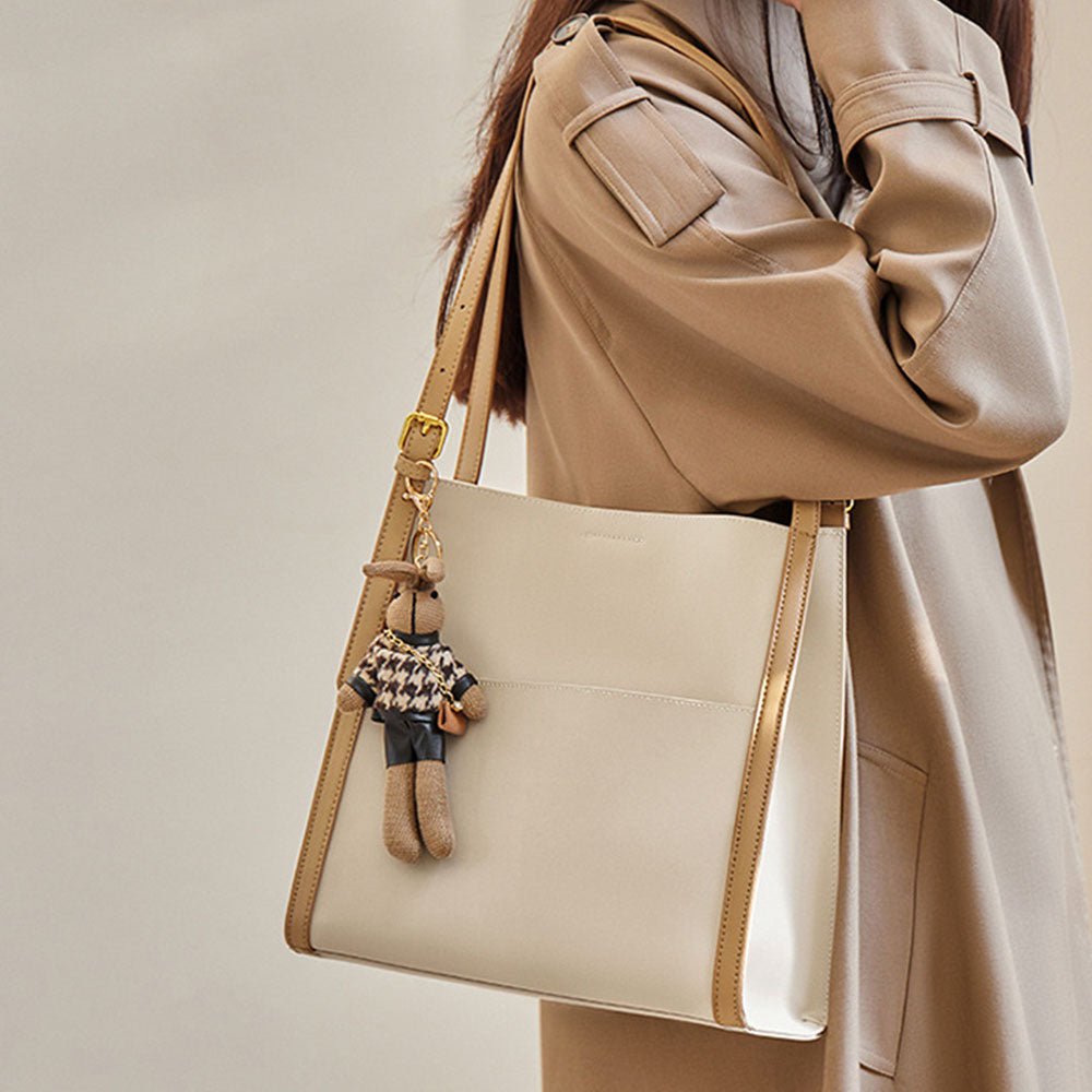 Women Elegant Genuine Leather Tote Bag With Rabbit Pendant | PRUSES - PRUSES
