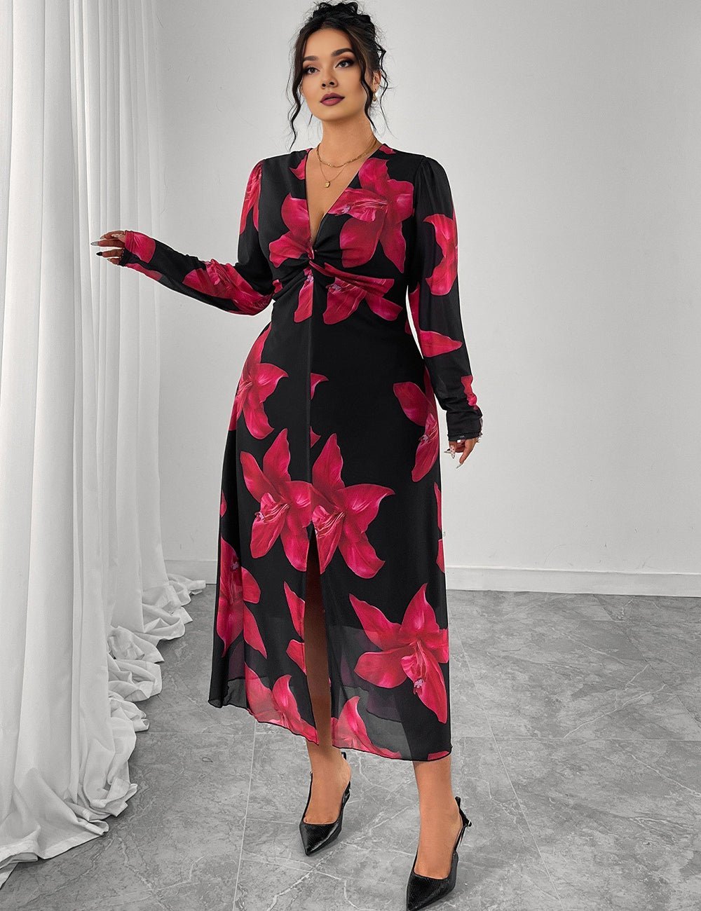 Women Plus Size Floral Print Twist Front V - Neck Maxi Dress - PRUSES
