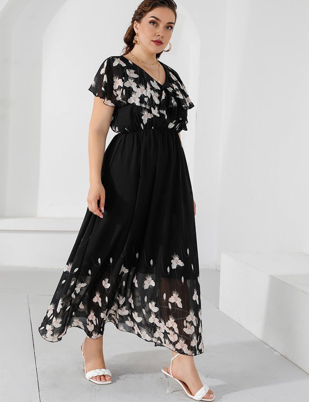 Women Plus Size V - Neck Floral Pattern Dress | PRUSES - PRUSES