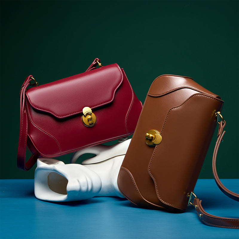 women_s_black_minimalist_leather_shoulder_bag_flap_baguette_bag_with_buckle_2