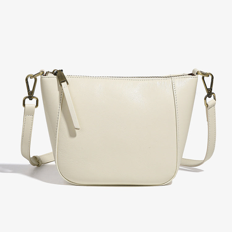 women_s_white_leather_zipper_shoulder_mini_bags_4