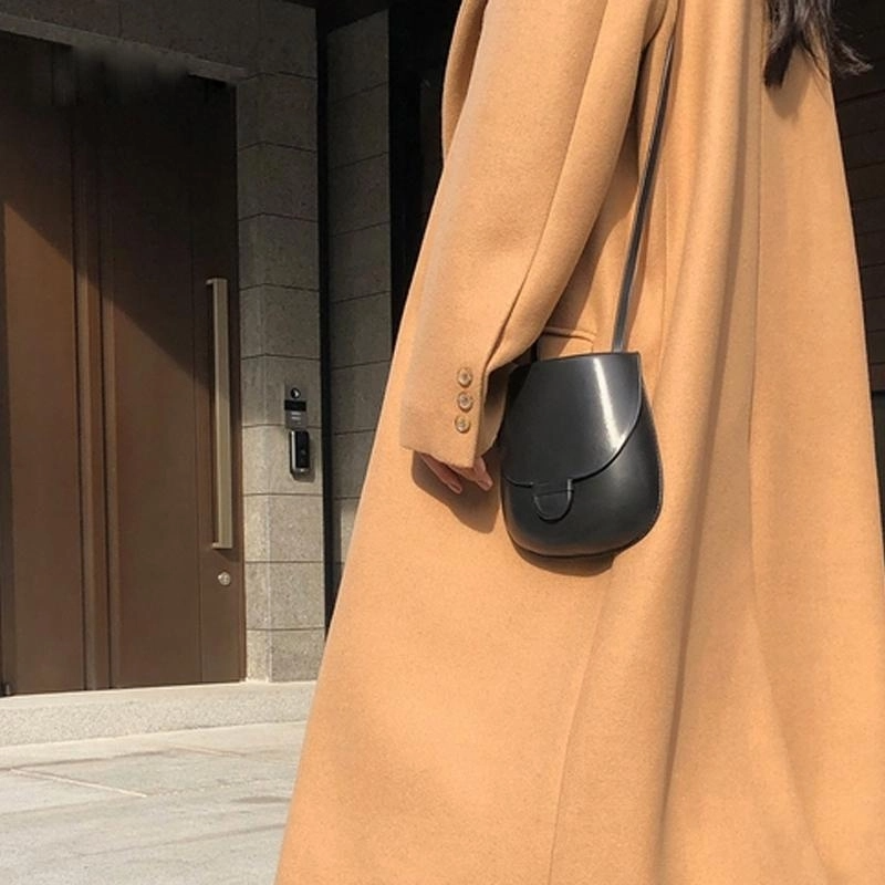 Black Flap Side Bags Vintage Crossbody Saddle Bags | PRUSES-1