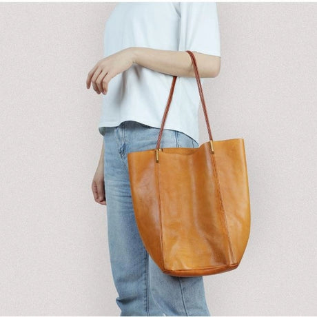 Brown_large_vegetable_tanned_leather_tote_bag_10