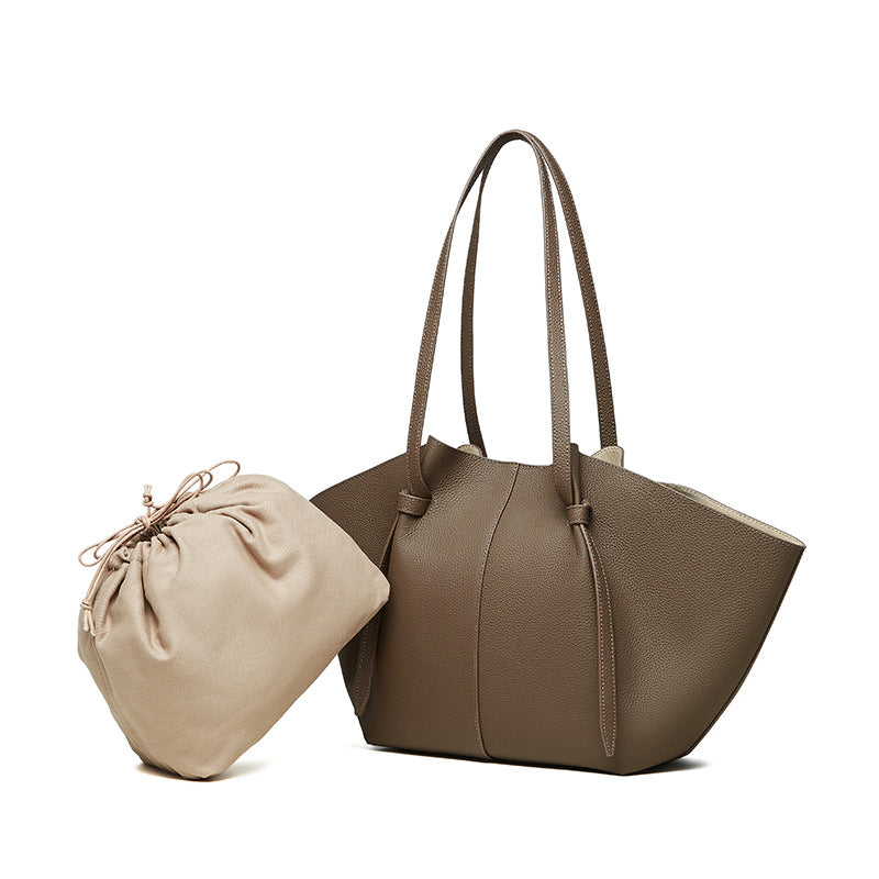 Large Capacity Genuine Leather Bat Carrying Wing Tote Bag | PRUSES-1