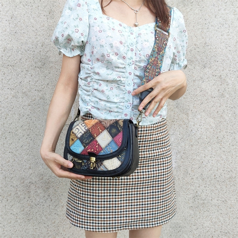 Multicolor_Embossing_Leather_Flap_Shoulder_Wide_Strap_Saddle_Bags_PRUSES-7