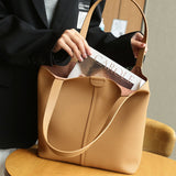 Women Fashion Leather Handbag Stylish Commuter Tote Bag | PRUSES-7