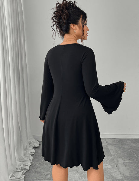 Women Plus Size Black Flare Sleeve Dress