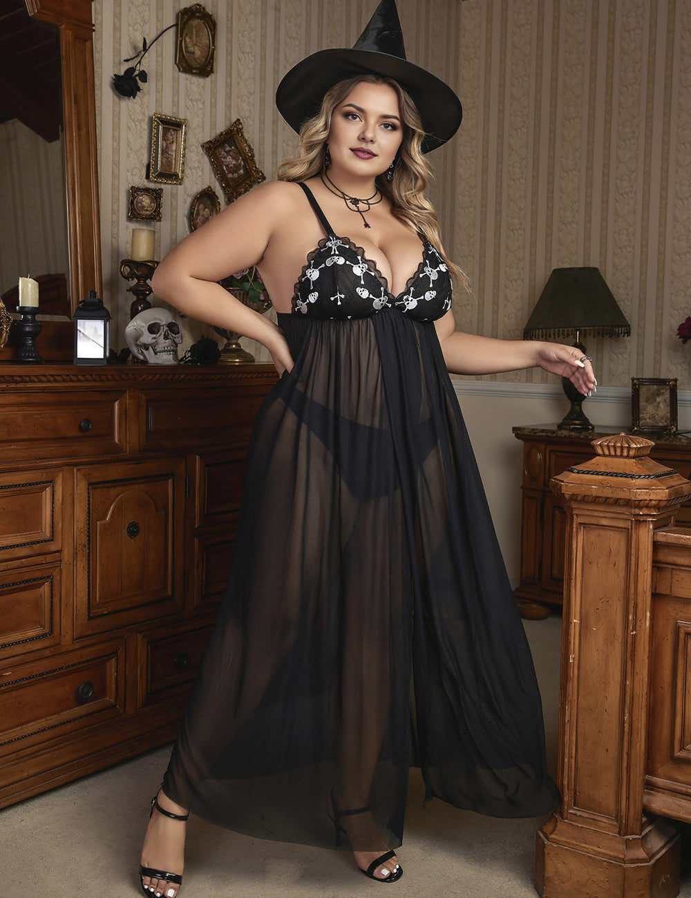 Women Plus Size Black Skull Embroidery Halloween Chemise
