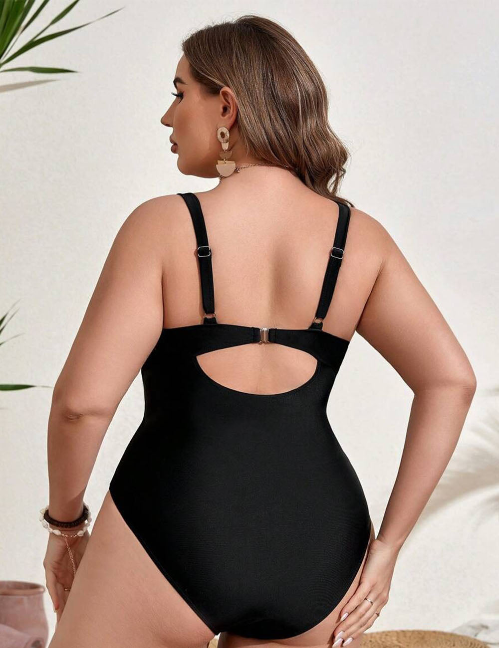 Women_Plus_Size_Color_Block_Hollow_Out_One_Piece_Swimsuit_6