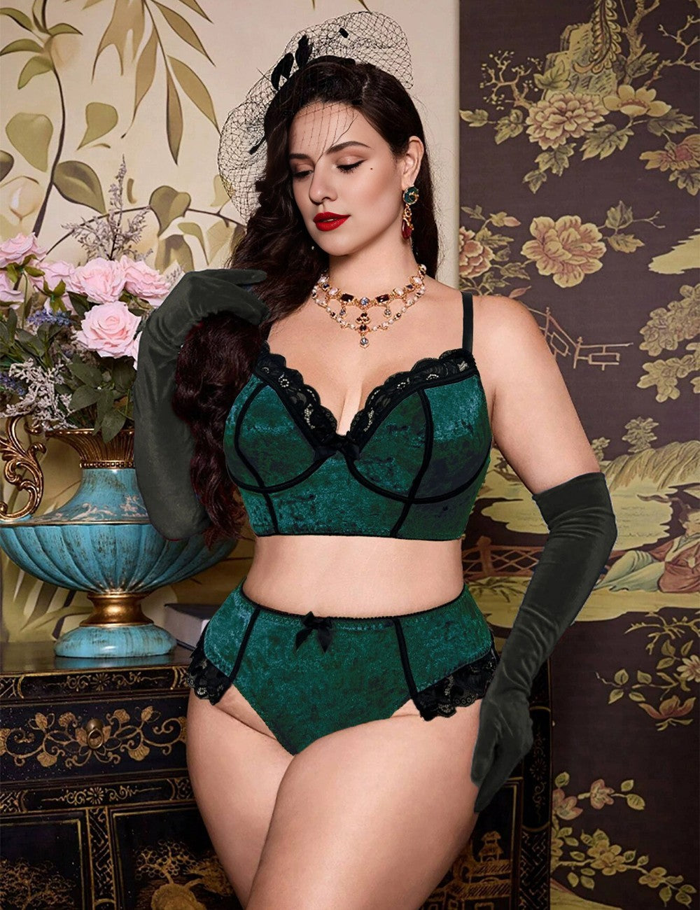 Women Plus Size Contrast Velvet Lace Underwire Bra Set