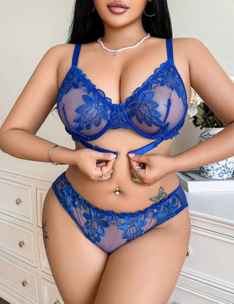 Women Plus Size Elegant Blue Embroidered Bra Set
