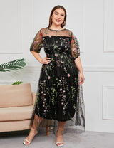 Women Plus Size French Hepburn Style Lace Dress-4