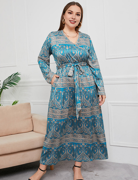 Women Plus Size Loose V-neck Dress Belt Print Dress