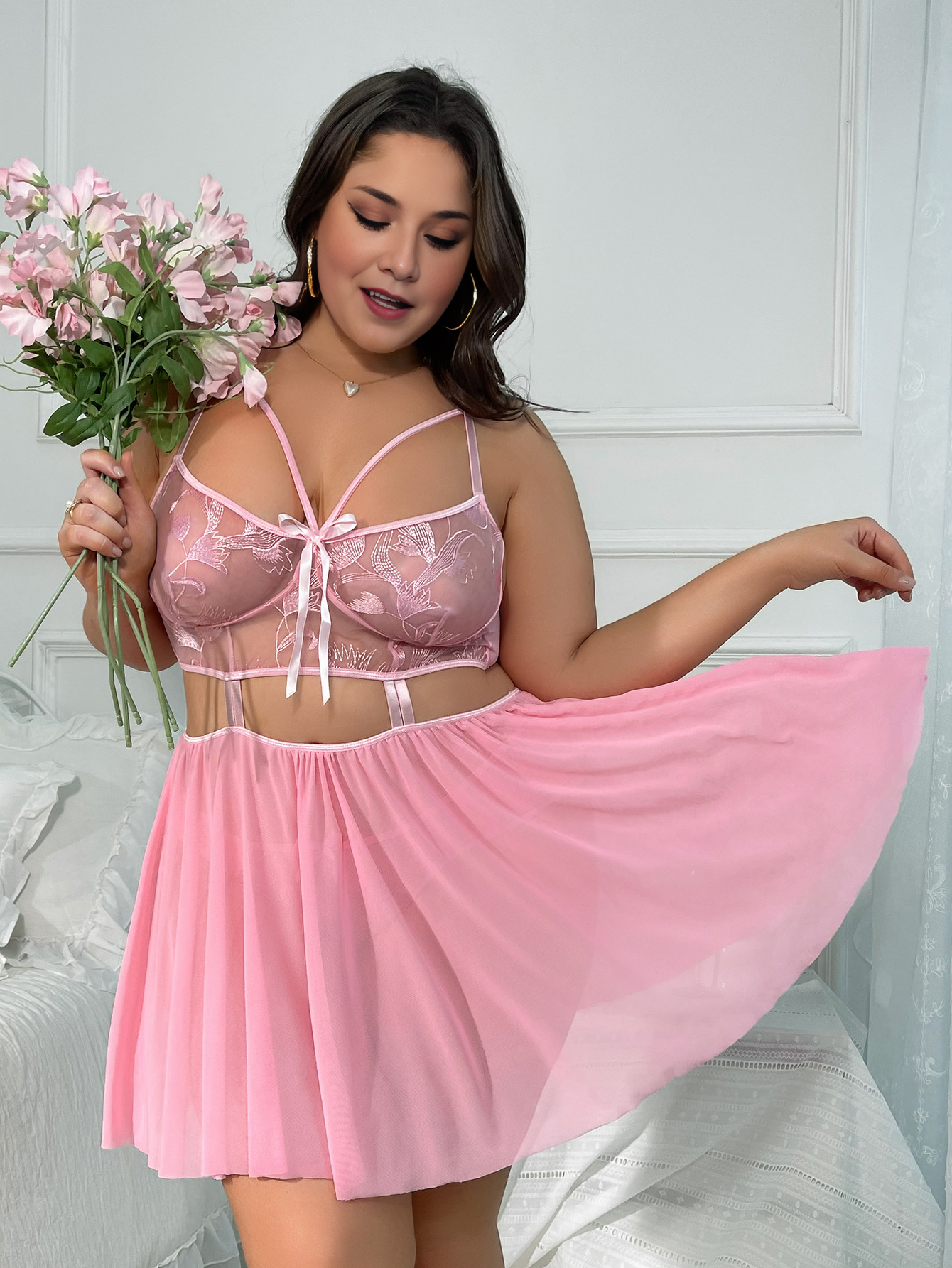Women Plus Size Pink Halter Lace Stitching Babydoll-2