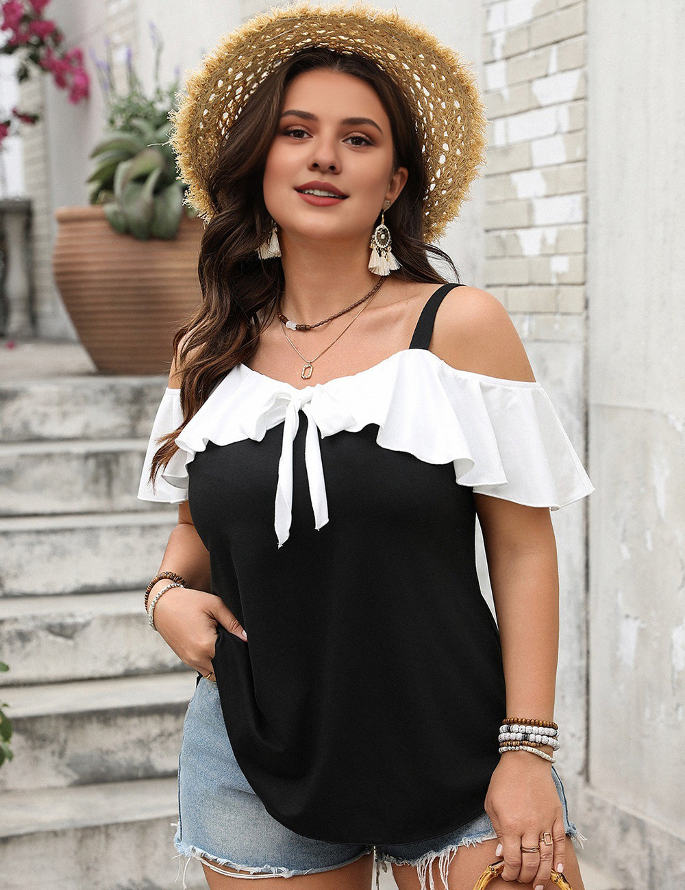 Women Plus Size Ruffled Contrast Short Sleeve Blouse