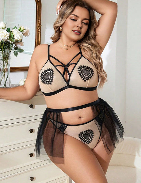 Women Plus Size Three-Point Sexy Lace BraSet with Short Skirt