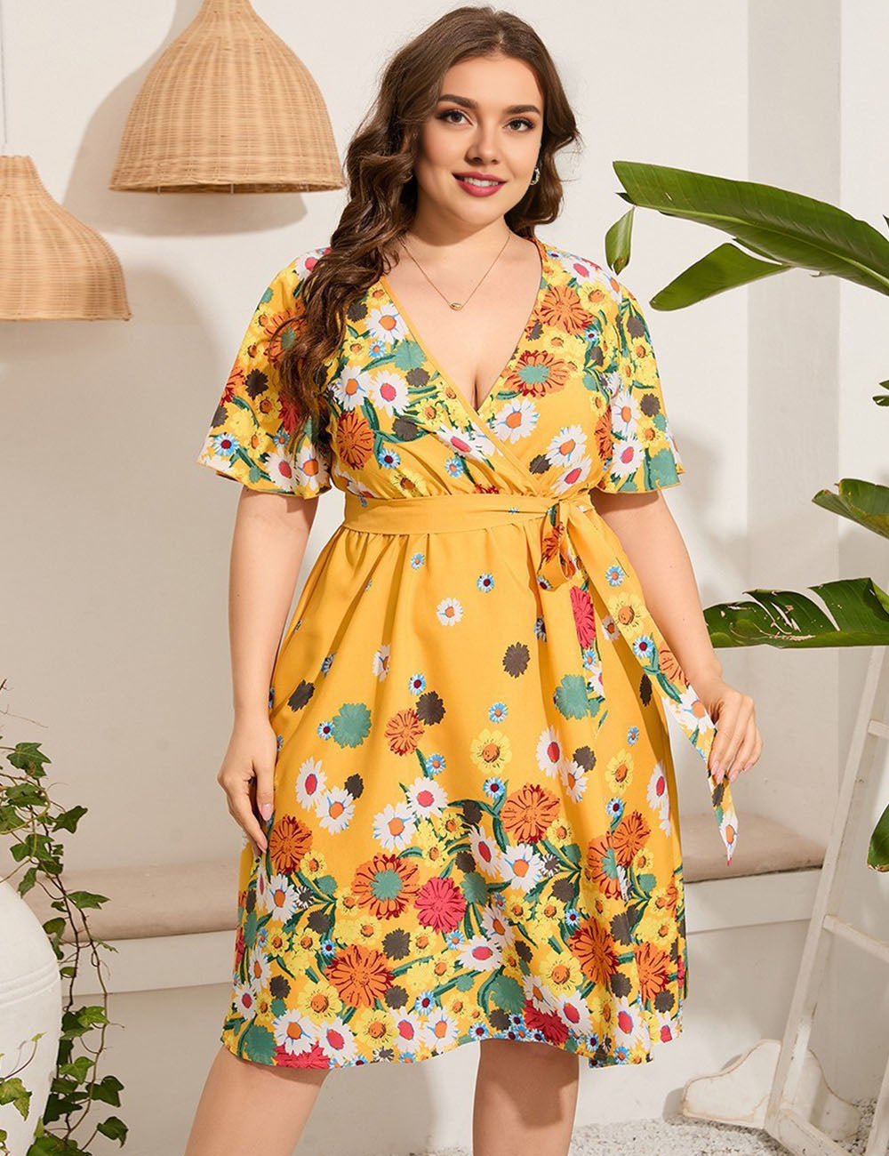 Women_Plus_Size_V-Neck_Floral_Lace-Up_Dress_PRUSES_4