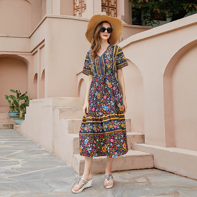 Women Plus Size V-Neck Vintage Floral Dress-3