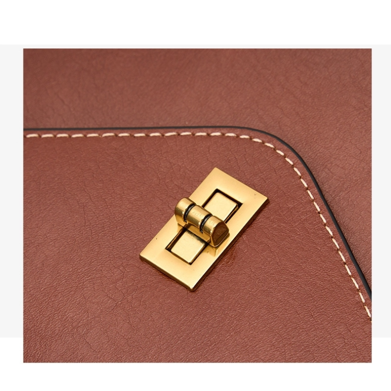 Women_s_Brown_Leather_Vintage_Flap_Shoulder_Message_Bag_1