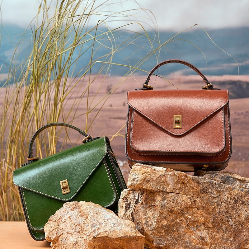 Women_s_Green_Leather_Vintage_Flap_Shoulder_Message_2