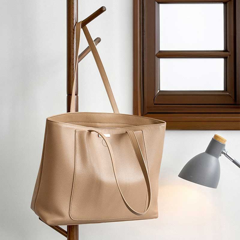 beige Leather Large Capacity Tote Bag with Zipper