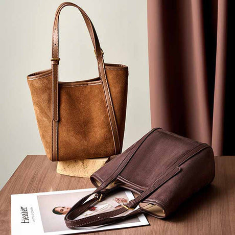 two leather handbag: caramel and coffee   