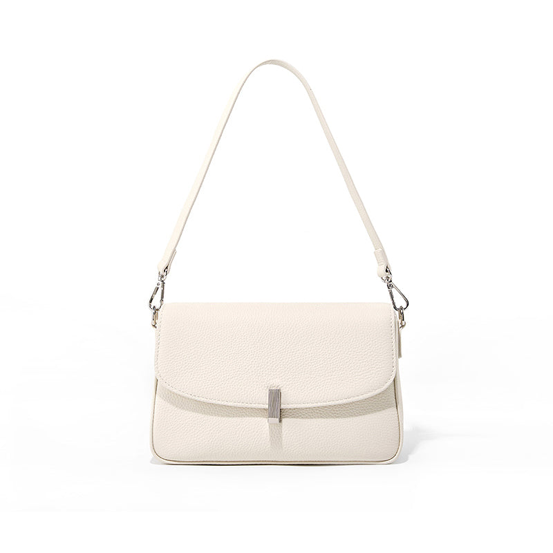 White Square handbag with a silver clasp