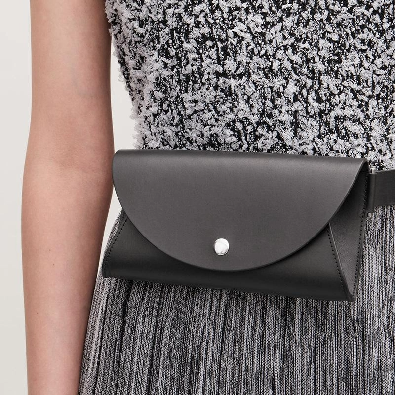 black_cute_purses_envelope_fanny_pack_belt_bag_vintage_breast_bags