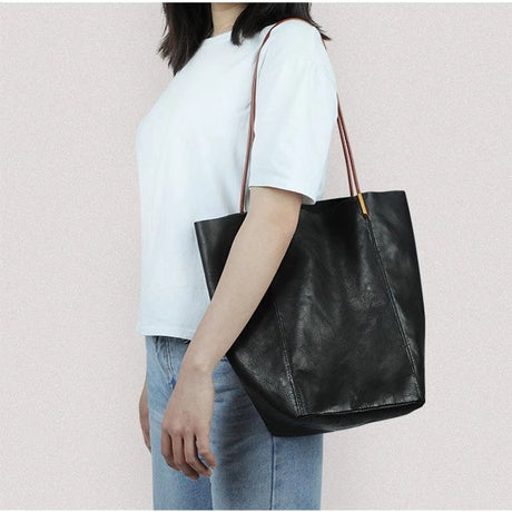 black_large_vegetable_tanned_leather_tote_bag_6
