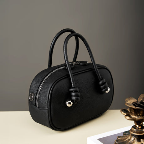 black_leather_minimalist_handbags_double_zipper_mini_crossbody_bag_2